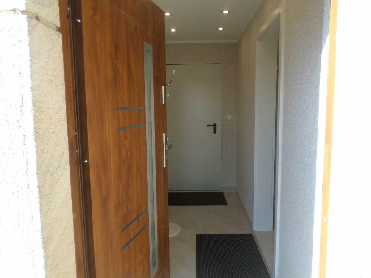 1 Zi. Apartment Naehe Flughafen/Messe Stuttgart 24H Waldenbuch Экстерьер фото